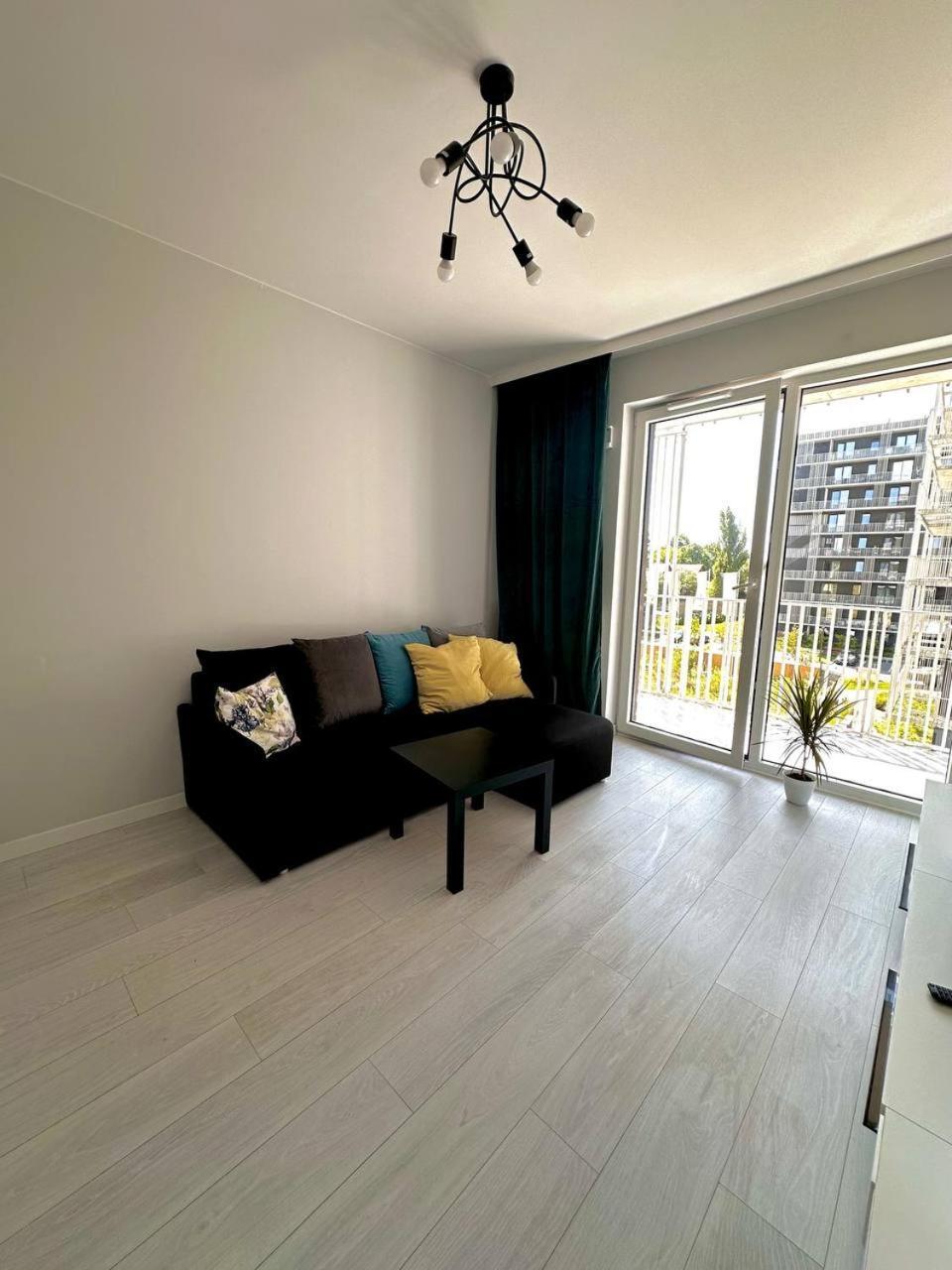 Apartment Blisko Dworca Zachodnia, Miejsce Parkingowe W Cenie *