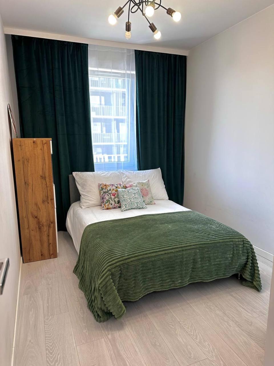 Blisko Dworca Zachodnia, Miejsce Parkingowe W Cenie Apartment *